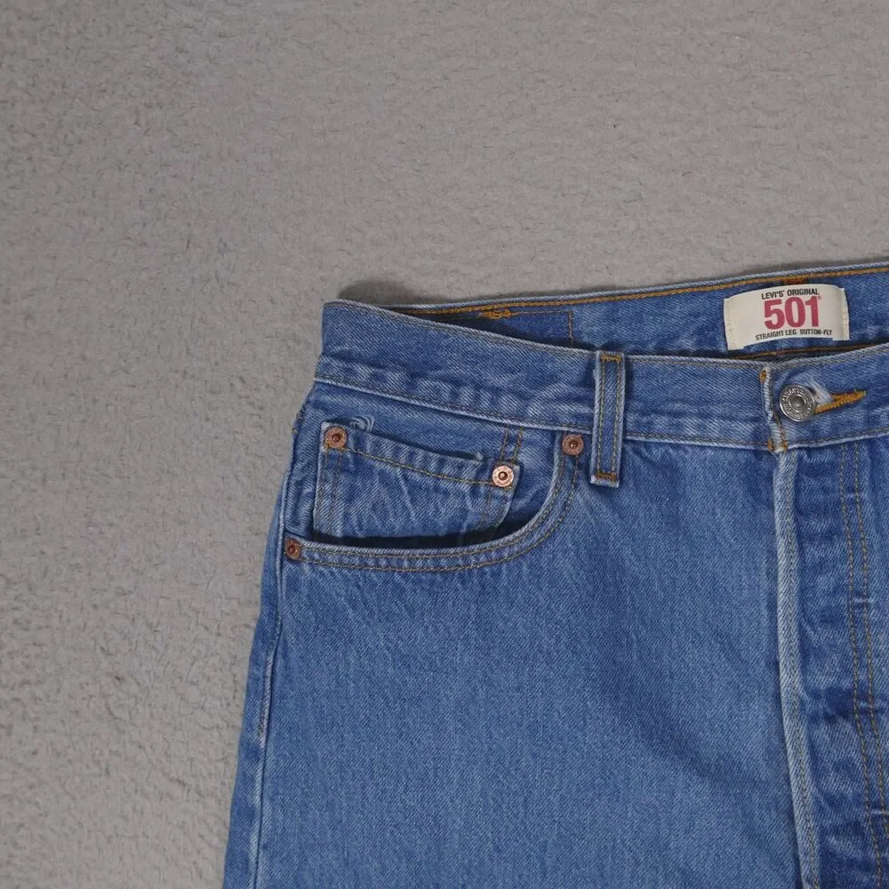 Vintage Levi's 501xx Jeans Men's 32x32 Medium Wash 2000s Y2K